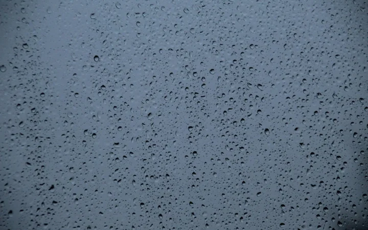 Condensation on Windows: Causes and Fixes