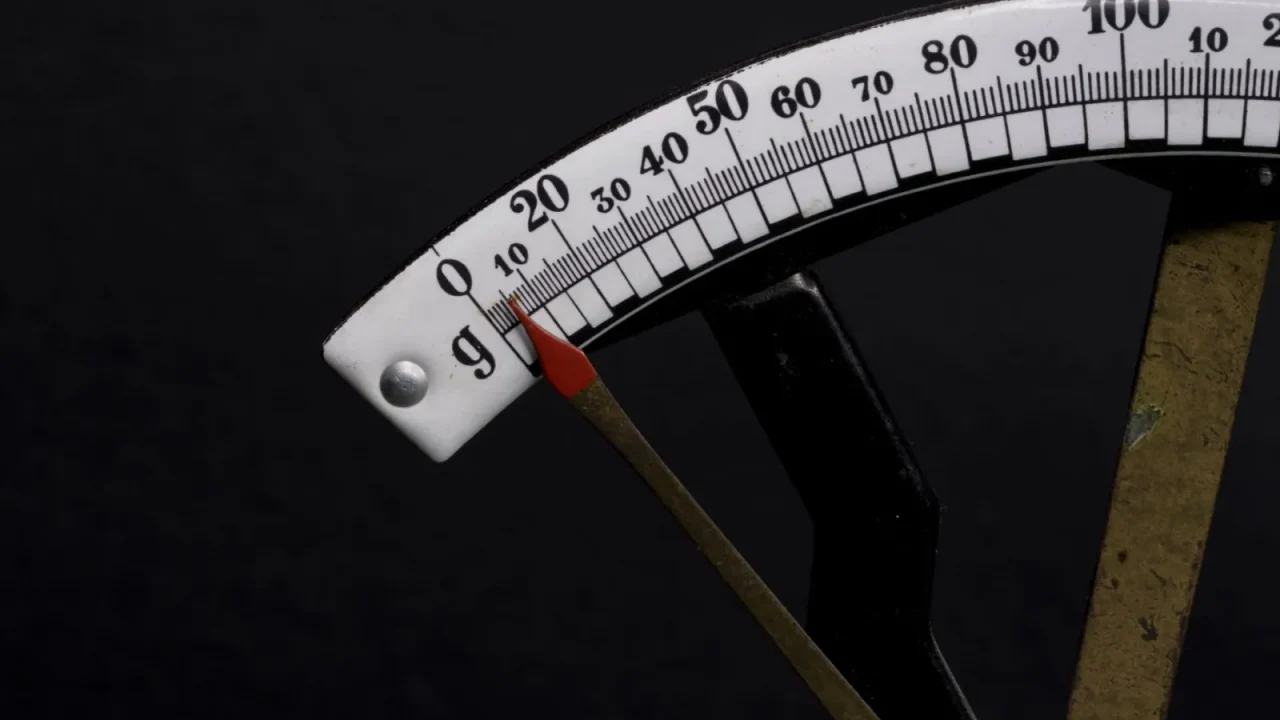 How to Read a Hygrometer